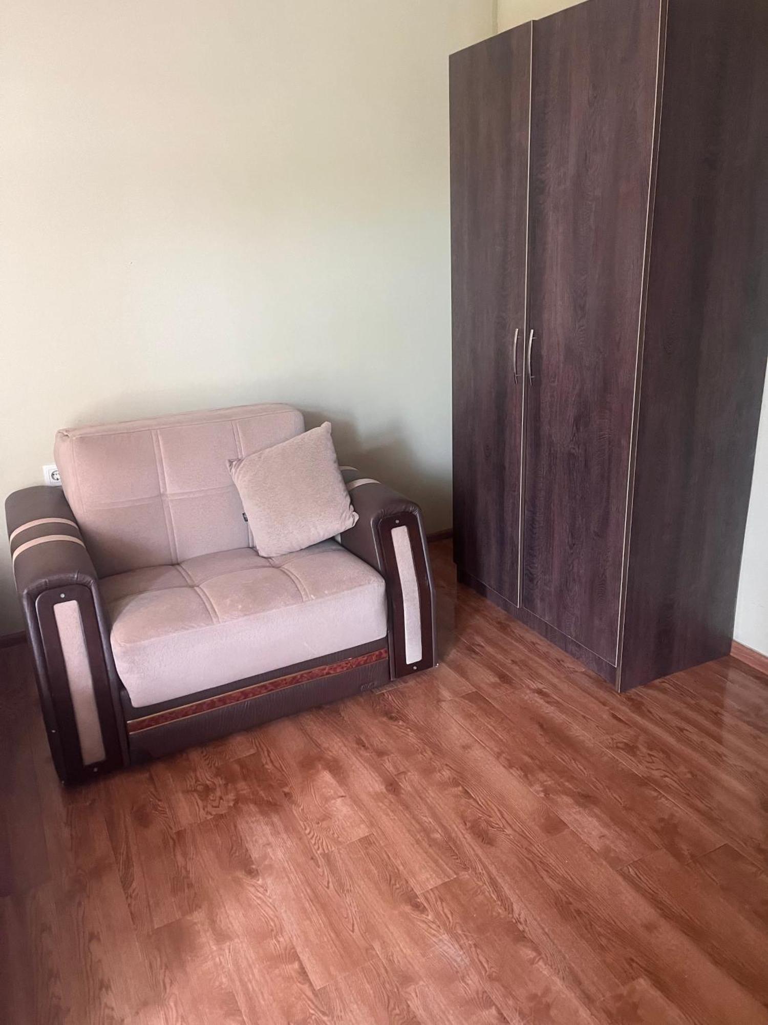 Guest House Madonna Kobuleti Bagian luar foto